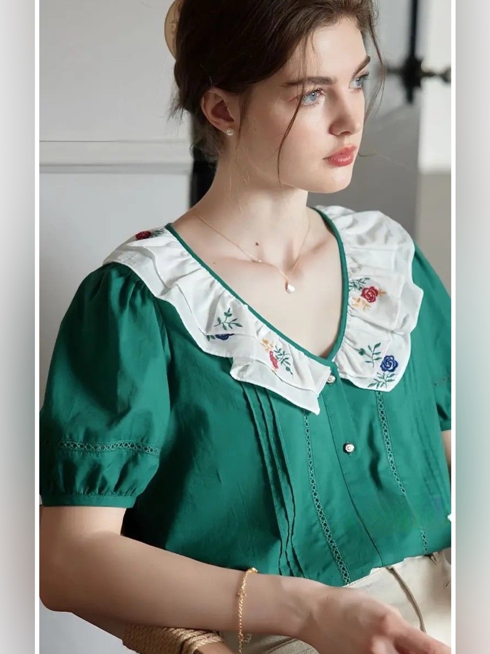 Vintage Clarissa Peter Pan Collar Floral Embroidered Green Cottagecore Blouse L